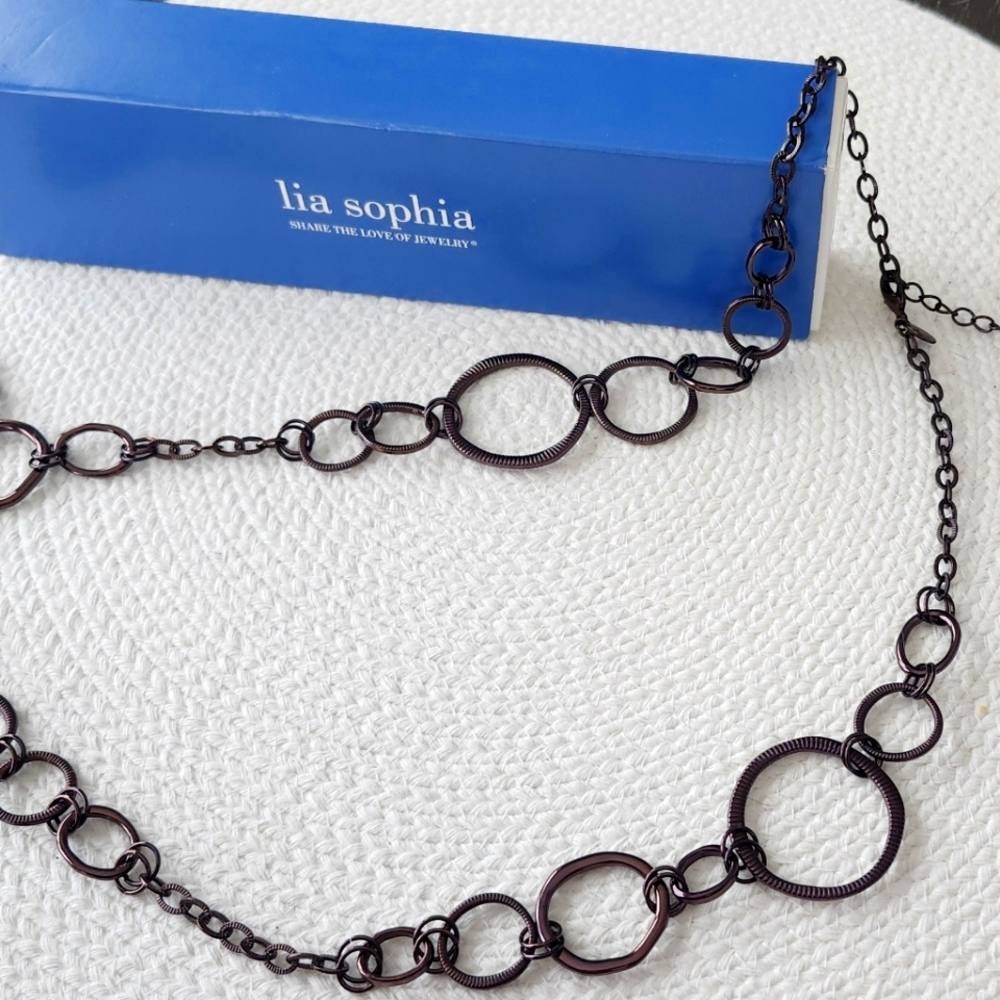 Lia Sophia necklace 2 For $30